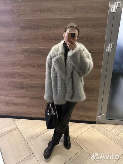 Искусственная шуба короткая