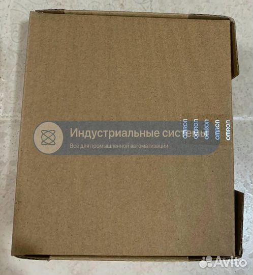 PLC модуль Omron CJ1W-ID211