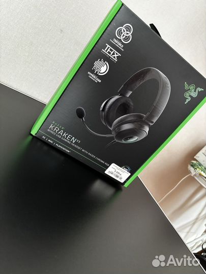 Игровые наушники razer kraken v3
