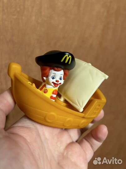 Американская Фигурка MCDonald's 2007 года