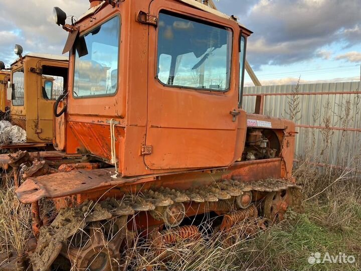 Трактор ВгТЗ ДТ-75, 1985