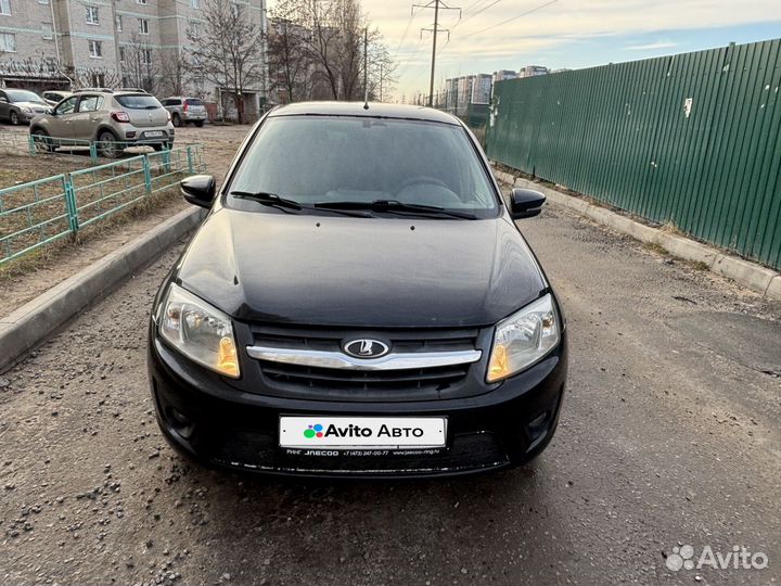 LADA Granta 1.6 МТ, 2015, 206 228 км