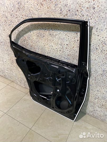 Дверь задняя левая Toyota Camry XV70 дорестайлинг