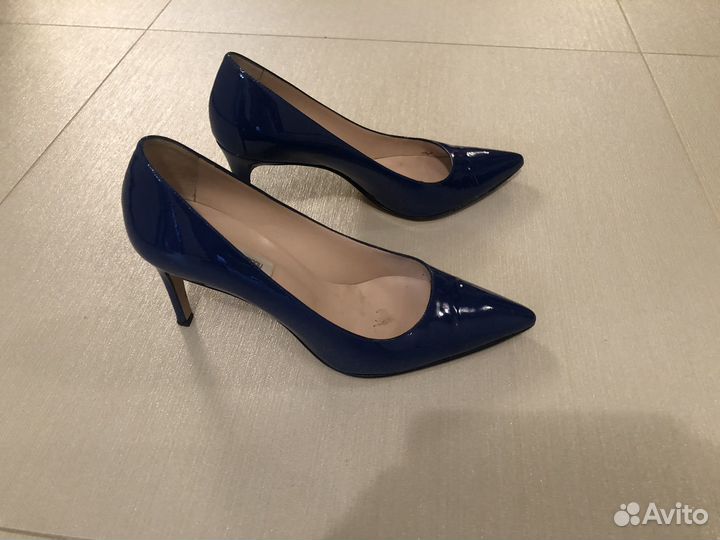 Туфли женские 39 размер натуральная лаковая кожа