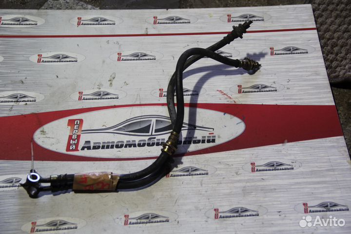 Тормозной шланг перед c Nissan Bluebird Sylphy FG1