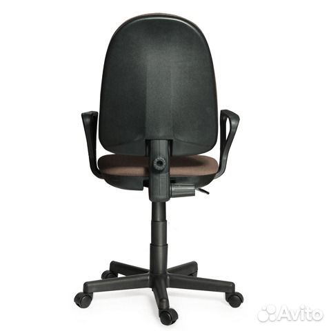 Офисное кресло 