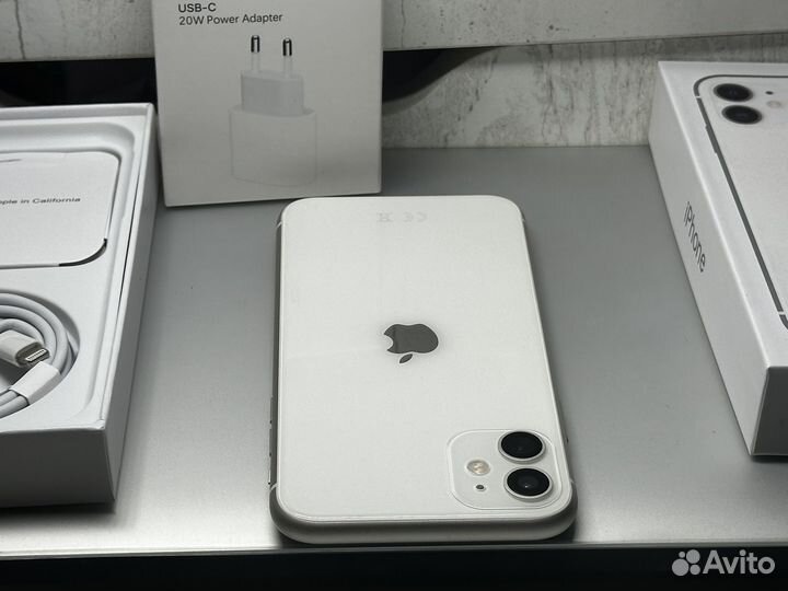 iPhone 11, 128 ГБ