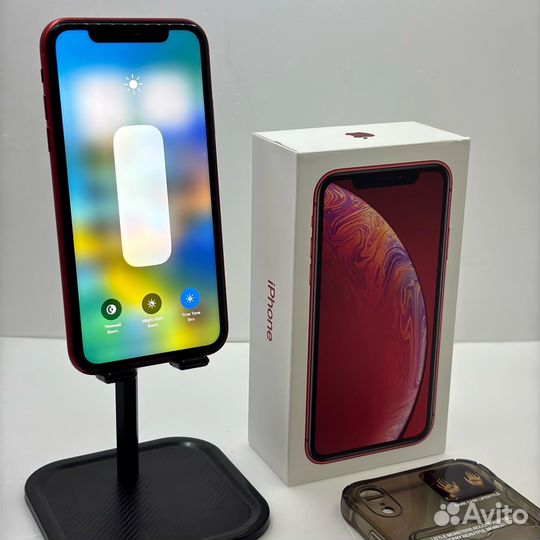 iPhone Xr, 64 ГБ