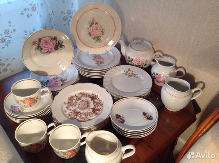 Тарелки блюдца молочники чайники СССР