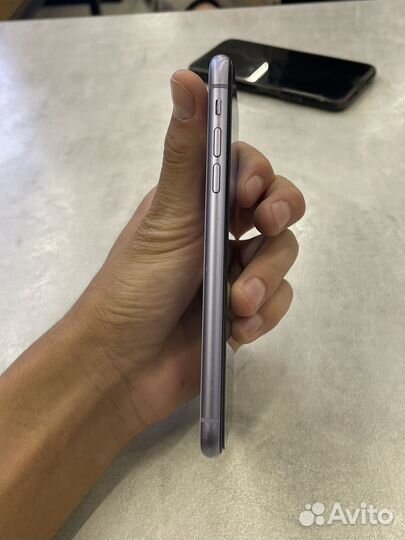 iPhone 11 (легенда)
