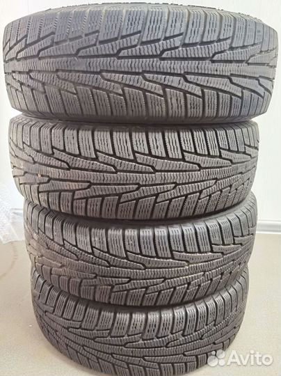 Nokian Tyres Hakkapeliitta R 185/65 R15 92R