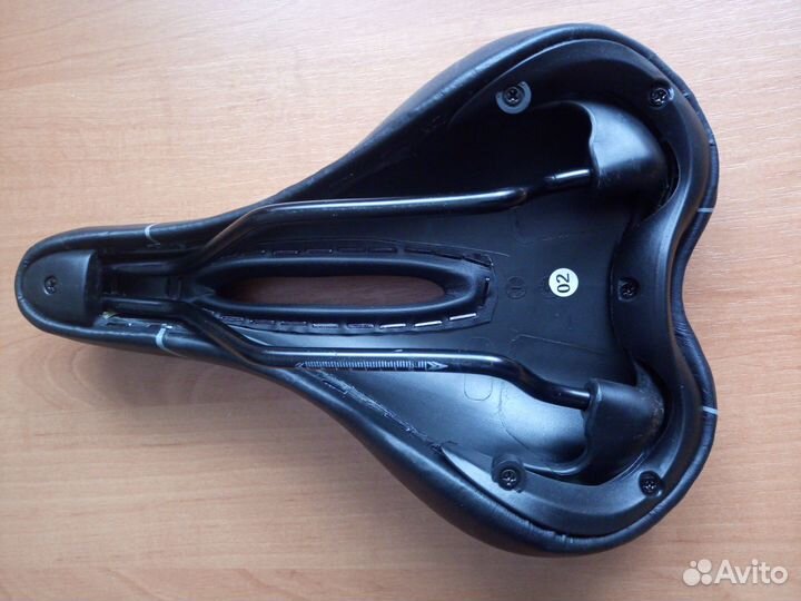 Продам седло