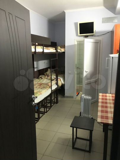 Комната 17 м², 1/4 эт.
