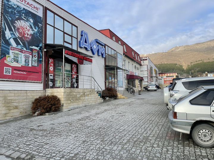 Торговая площадь, 320 м2