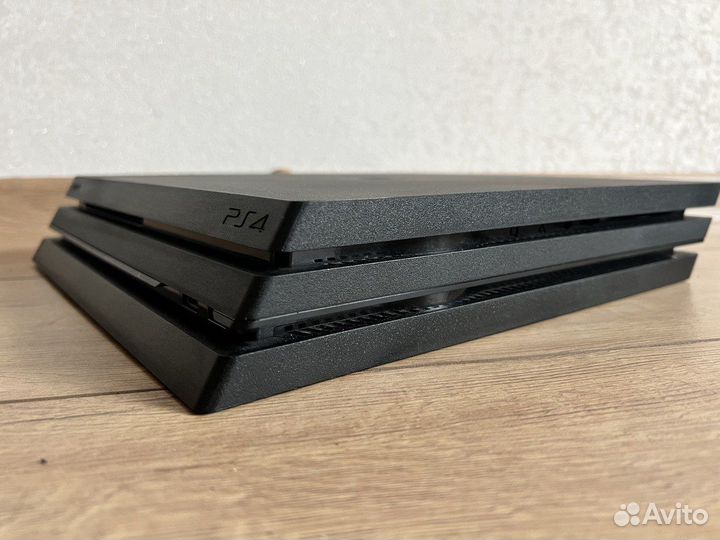 Sony PS4 pro прошитая 9.0
