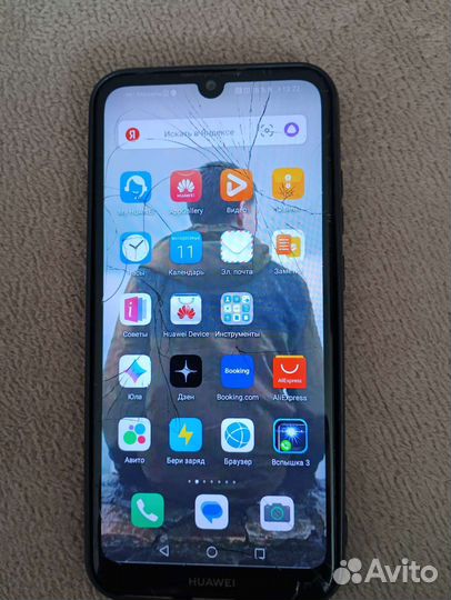 Телефон Huawei y6s
