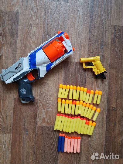 Бластеры nerf Элит Стронгарм и Nerf N-Strite Фаер