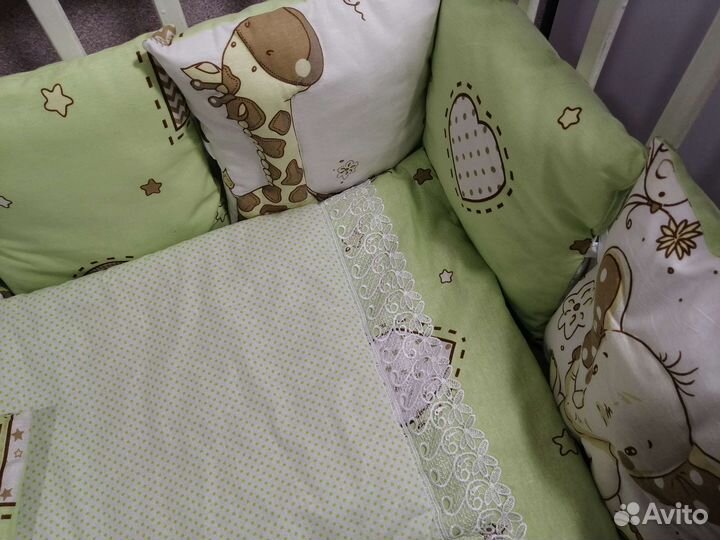 Бортики в детскую кроватку