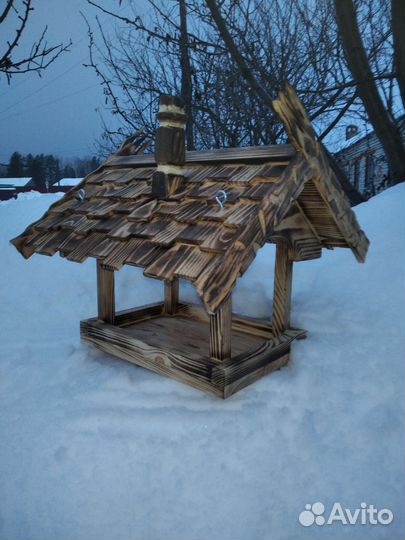 Кормушка для птиц
