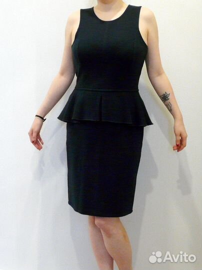 Платье-футляр темно-синее с баской (M-L)