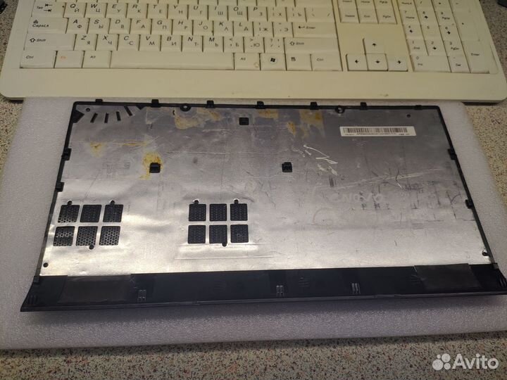 Крышка Lenovo g580