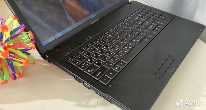 Ноутбук Lenovo/4 ядра/ssd