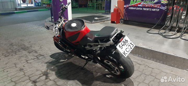Honda CBR600F4i stant
