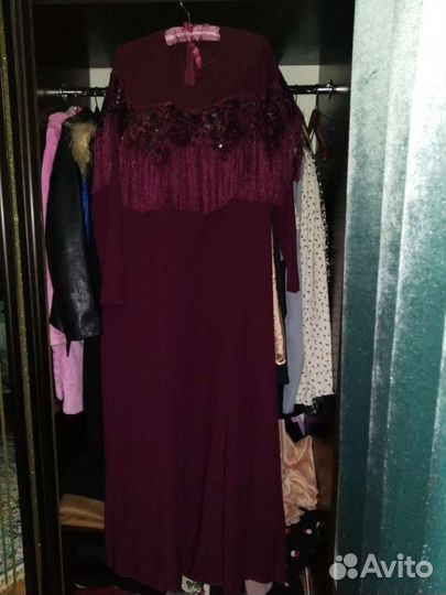 Вечернее платье