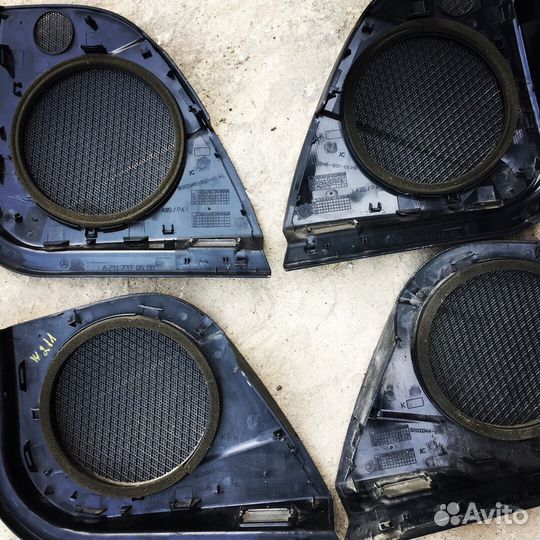 Сетки на карты дверей Mercedes w211