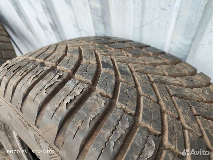 Bridgestone Weather Control A005 Evo 205/60 R16 96V