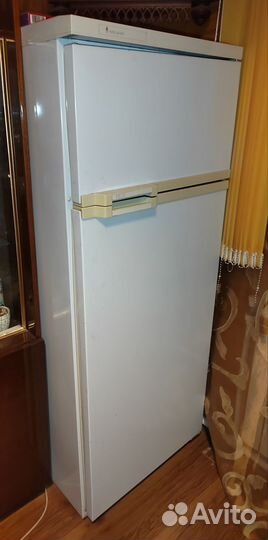 Холодильник б/у