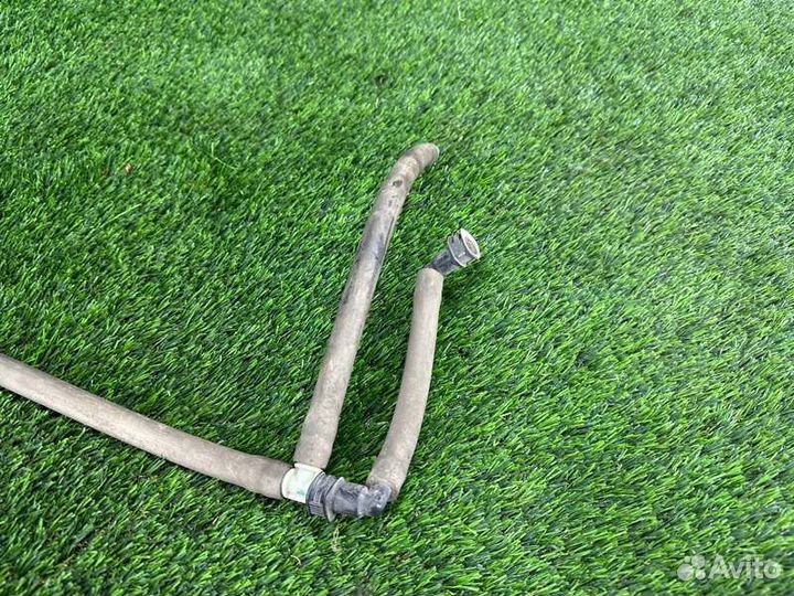 Шланг омывателя фар передний Bmw 7 E66 N62B48 2005