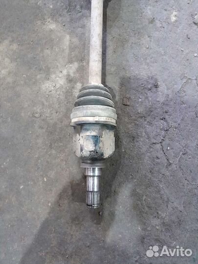 Привод левый