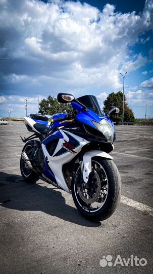 Suzuki GSX R750 K6