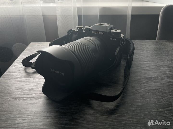 Fujifilm X-T4 Body + Tamron 18-300mm f/3.5-6.3