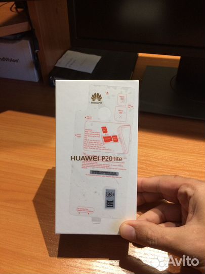 Телефон huawei p20 lite