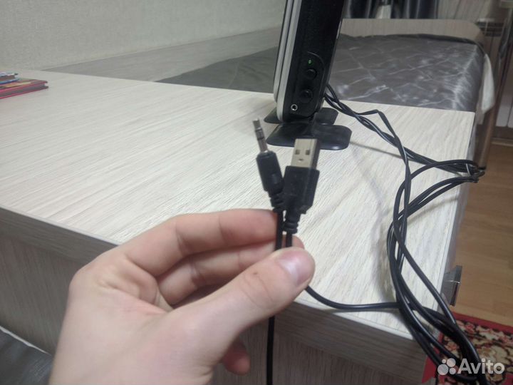 Колонки для компьютера Soundtronix
