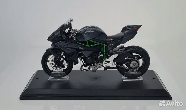 Модель мотоцикла Kawasaki Ninja H2R