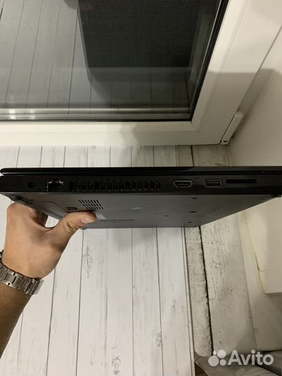Ноутбук dell