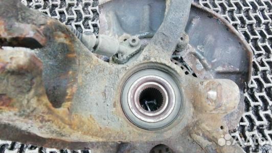 Ступица передняя правая volkswagen golf 4 (USE09N9