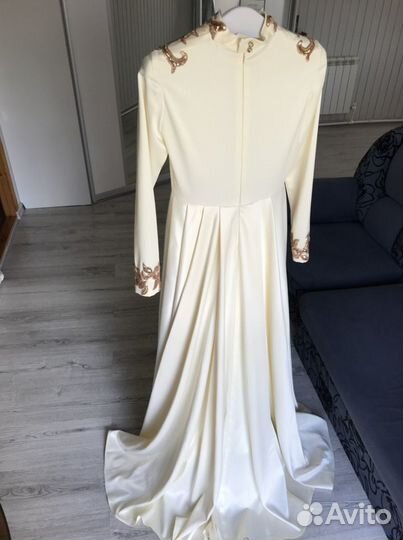 Платье на никах от Mira design