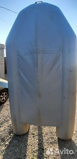 Лодка с мотором