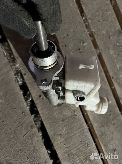 Главный тормозной цилиндр ваккум lifan Solano