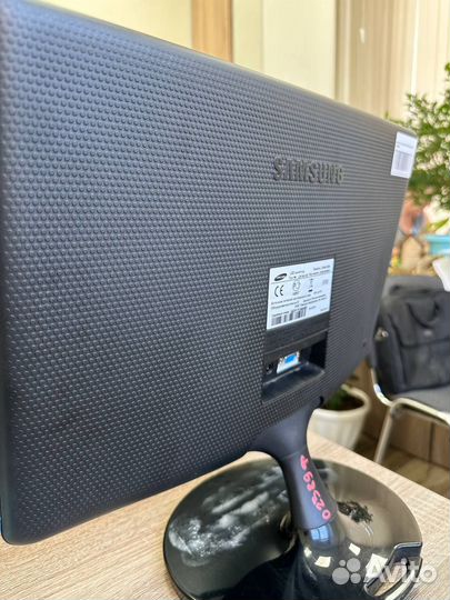 Монитор Samsung SyncMaster 18,5