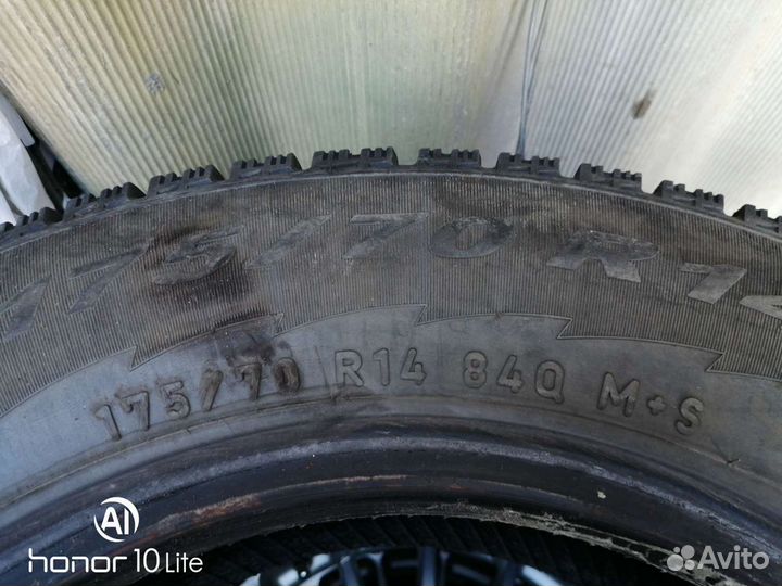Pirelli WS-2 175/70 R14