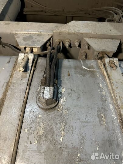 Продам топливный бак volvo fh