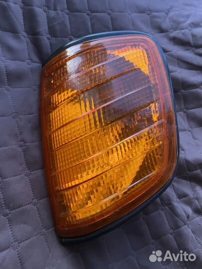 Поворотник w124 fifft