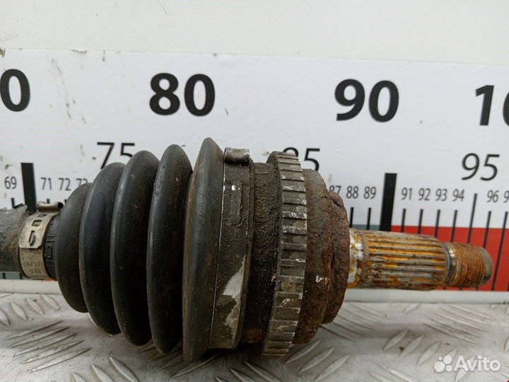 Полуось для Honda Civic 7