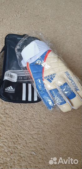 Вратарские перчатки adidas response Pro