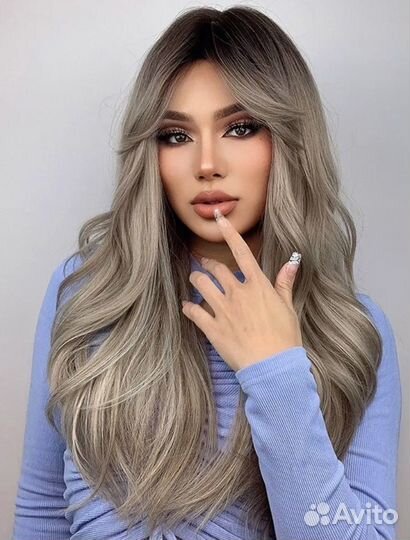 Парик женский длинный